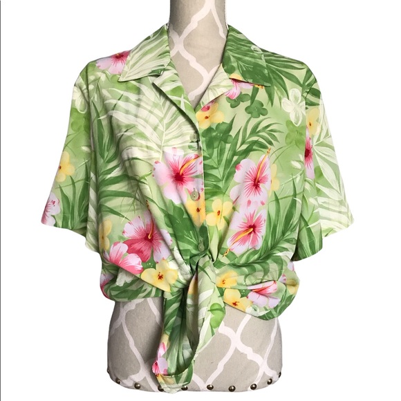 TanJay Tops - TanJay Petites Vintage Style Tropical Print Blouse